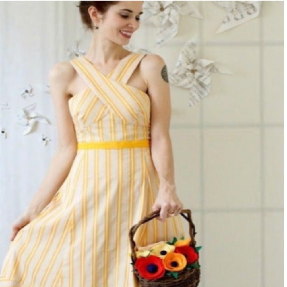 Anthropologie HD in Paris Asbury Dress size 4
